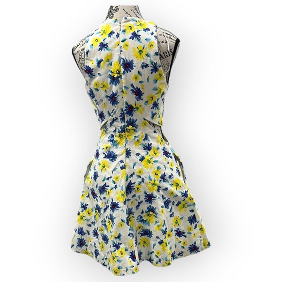 Zara Trafaluc Floral Cut-Out Mini Dress White Blue Yellow Sz S - Picture 3 of 12